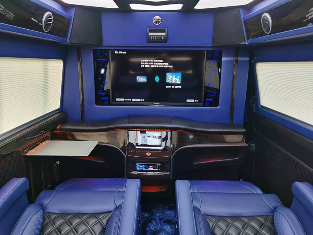 Volkswagen Caravelle TSI 2.0T 204 л.с. Luxury Edition 7 Seaters 2019 — изображение 8