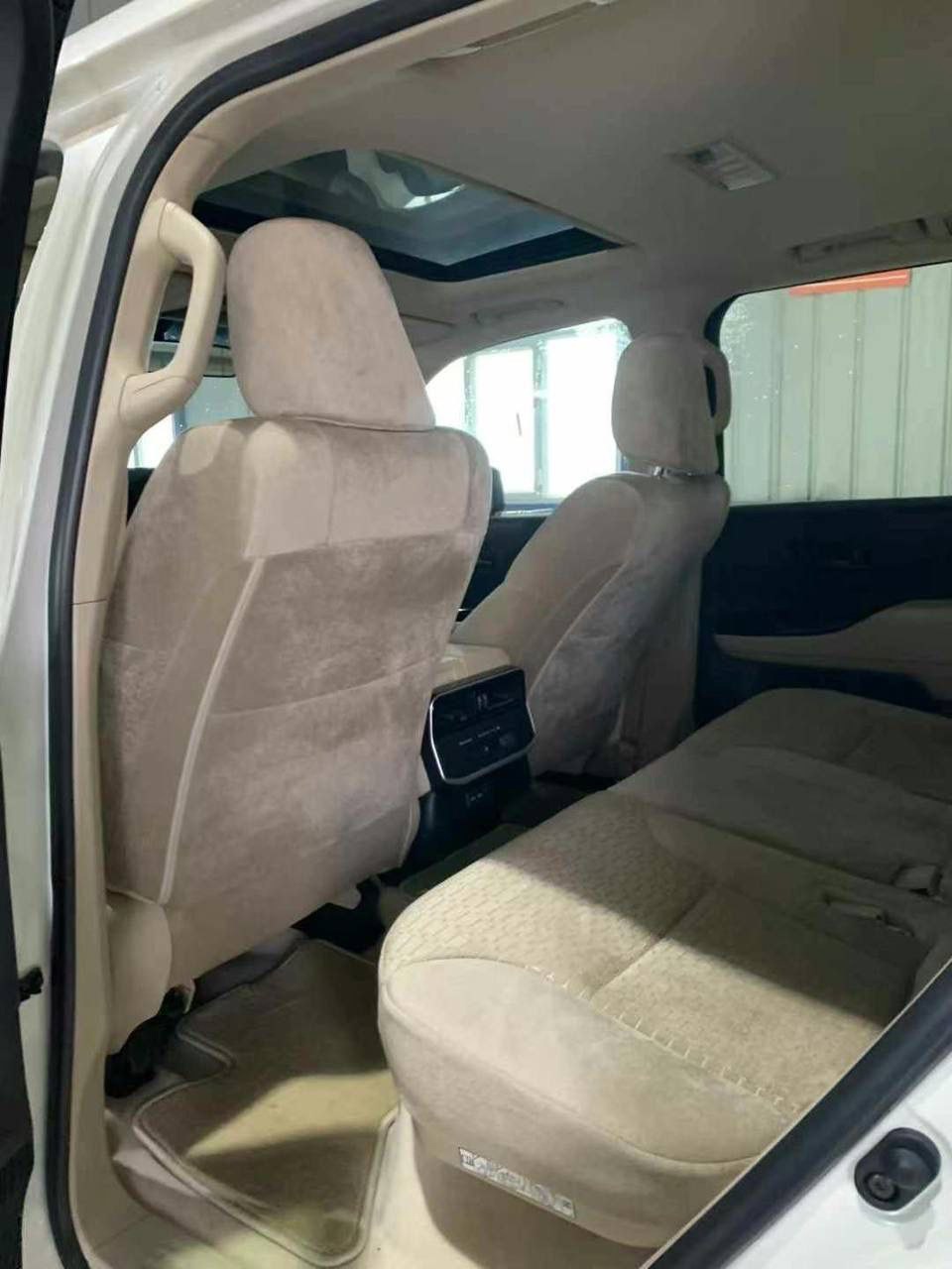 Toyota Land Cruiser 3.4 AT 70th Anniversary 3.4TT 4WD 2022 — изображение 9