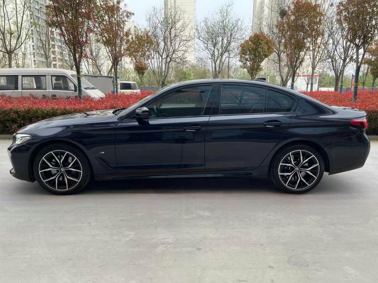 BMW 530i 2.0T 252 л.с. M Sport Package 2022 — изображение 5