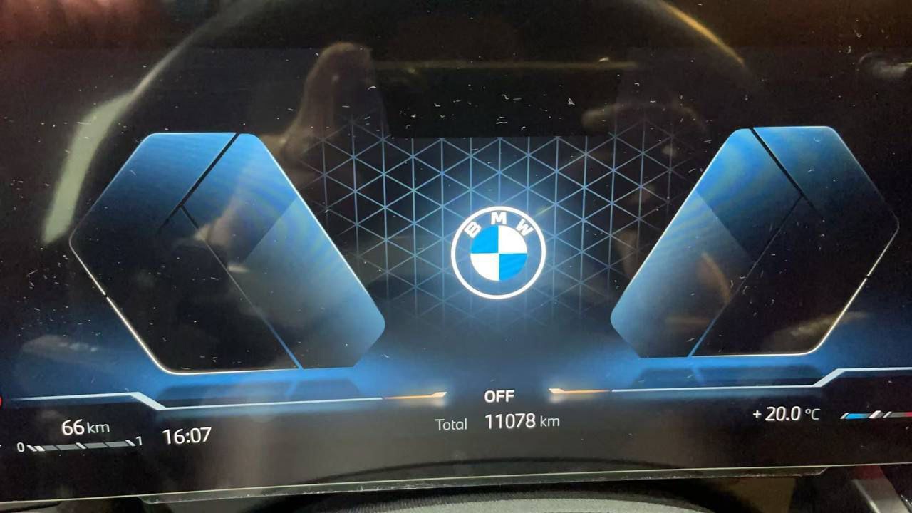 BMW 530Li Exclusive M Sport Package 2.0T 2024 — изображение 9