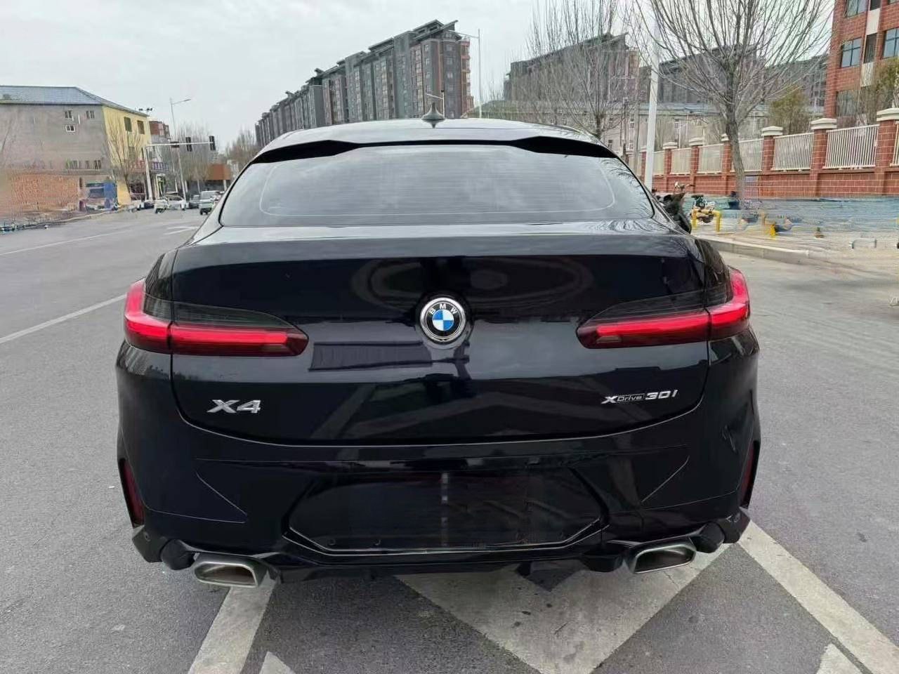 BMW X4 xDrive 30i 2.0T 254 л.с. M Sport 2022 — изображение 4