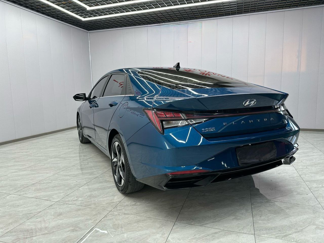 Hyundai Elantra 1.5L 115 л.с. CVT LUX 2020 — изображение 5