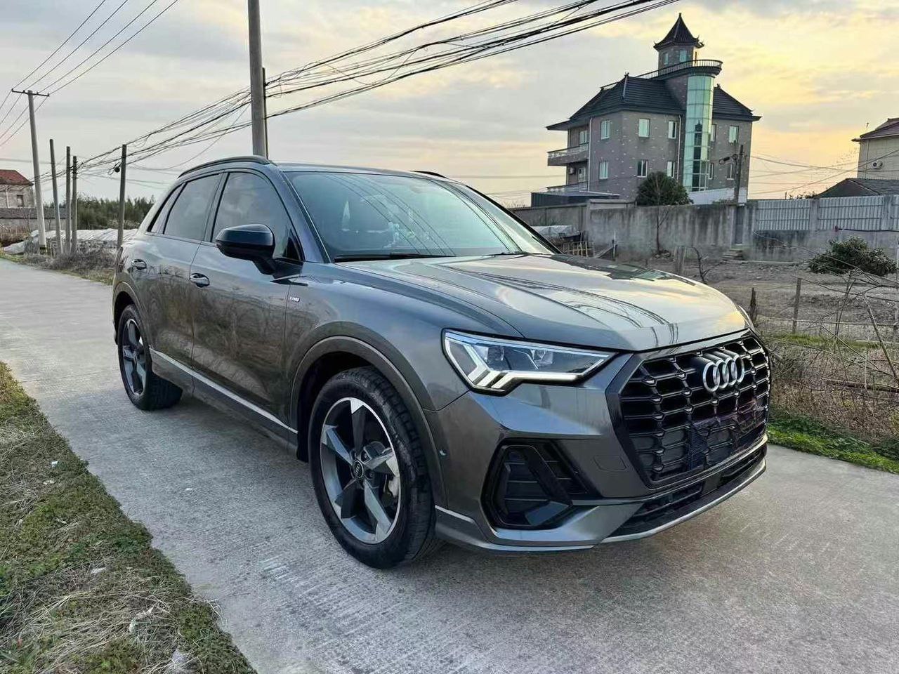 Audi Q3 35TFSI Dynamic Edition 2021