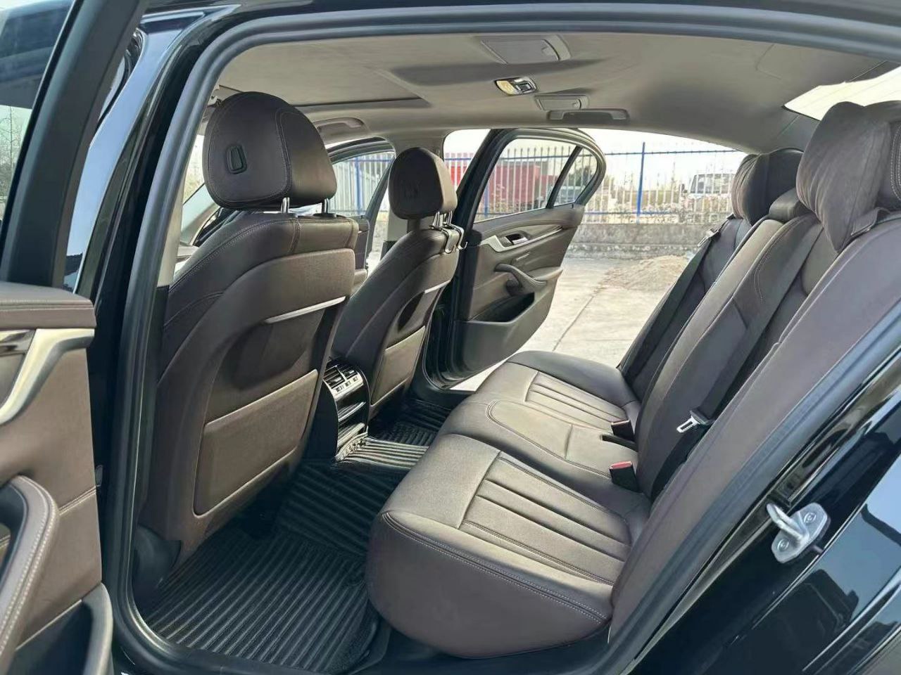 BMW 525Li 2.0 2021 — изображение 8