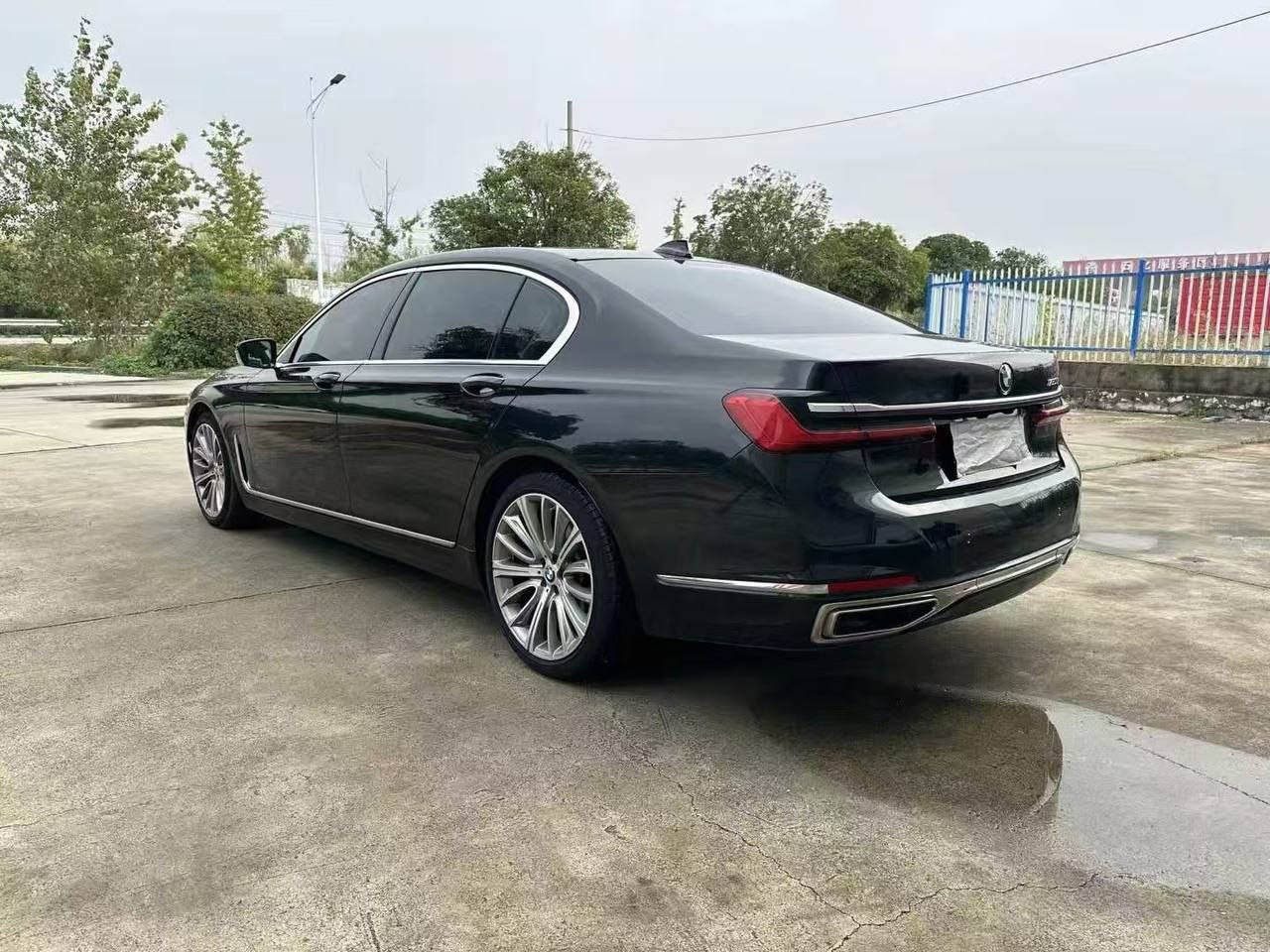 BMW 740Li xDrive 2022 — изображение 4