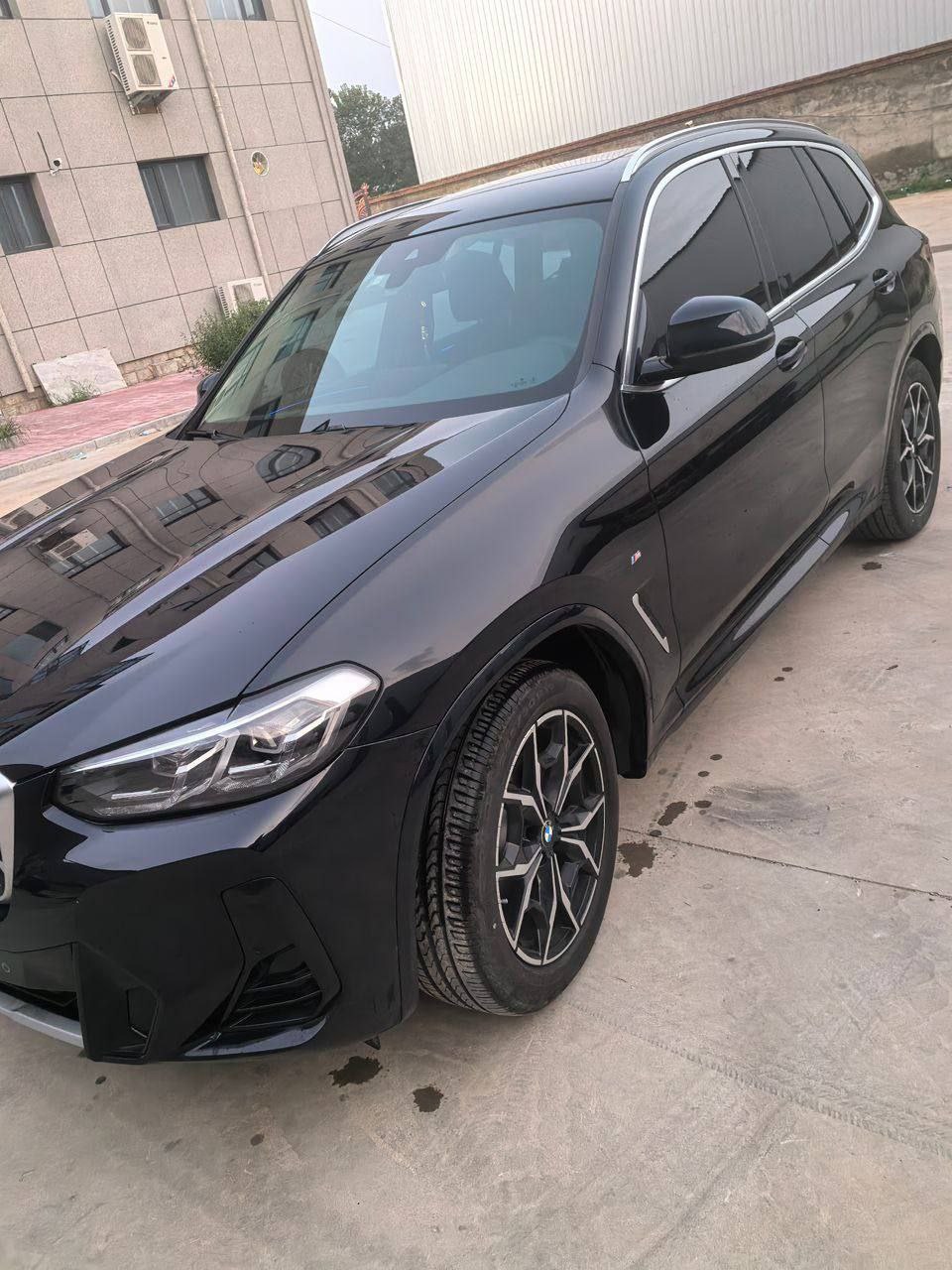 BMW X3 xDrive 25i 2022 — изображение 3