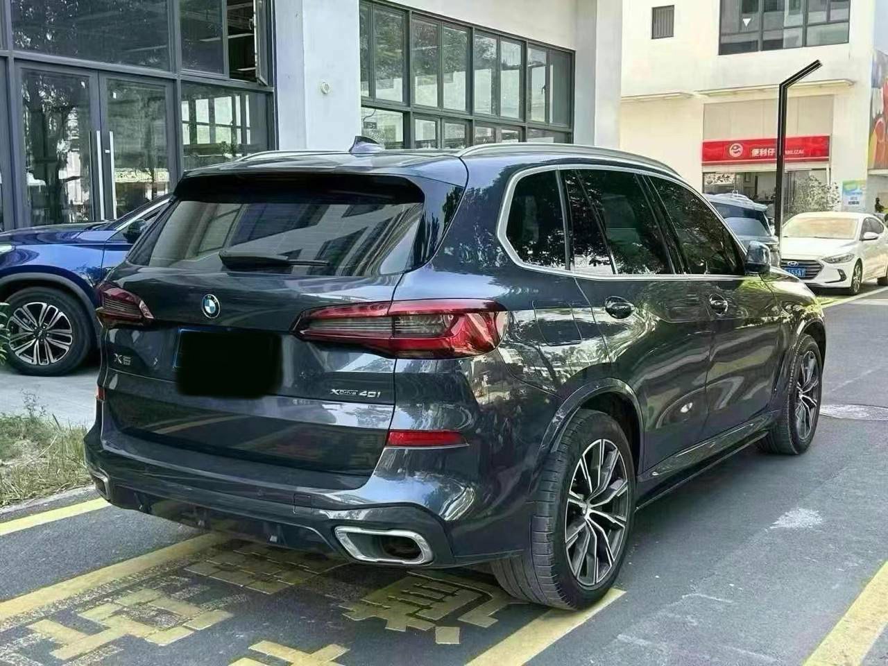BMW X5 xDrive40i M Sport 2021 — изображение 6