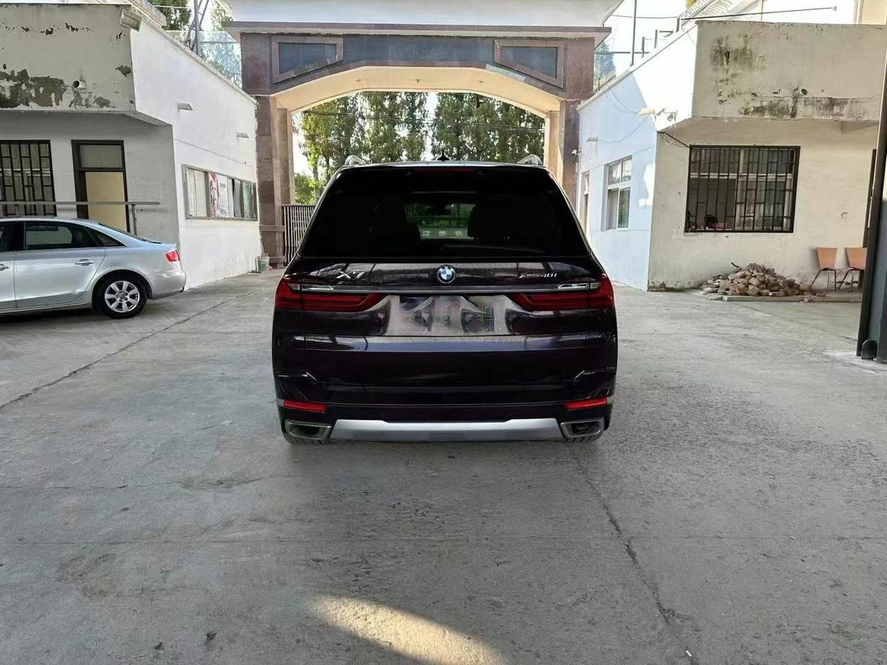 BMW X7 40i xDrive M Sport 2020 — изображение 3