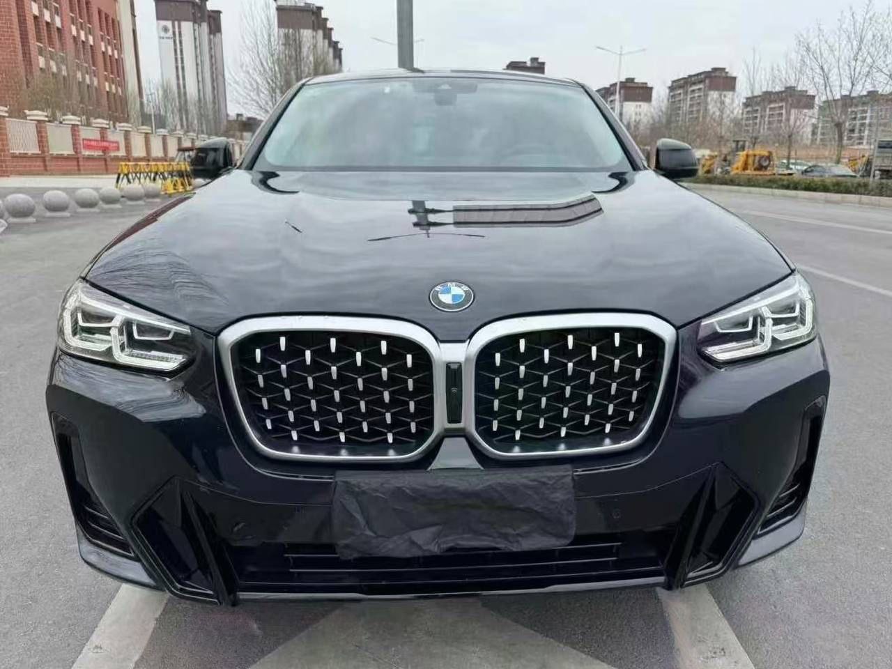 BMW X4 xDrive 30i 2.0T 254 л.с. M Sport 2022 — изображение 3