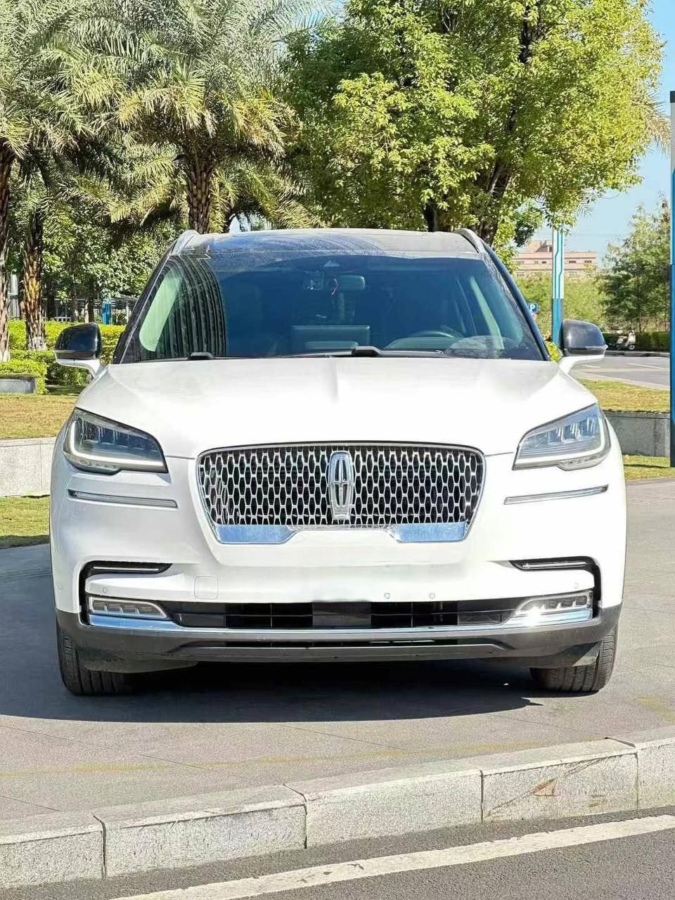 Lincoln Aviator 3.0T 4WD 2021 — изображение 3