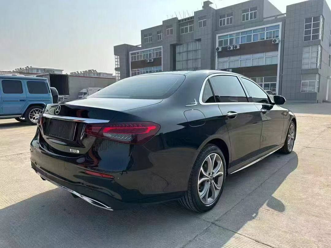Mercedes-Benz E300L 2.0T 2023 — изображение 5