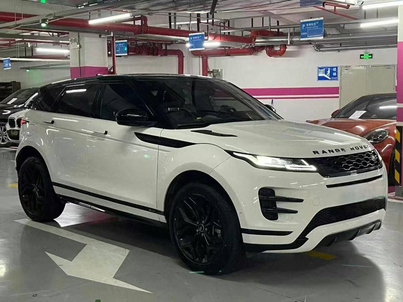 Land Rover Range Rover Evoque 249PS R-Dynamic S — изображение 2