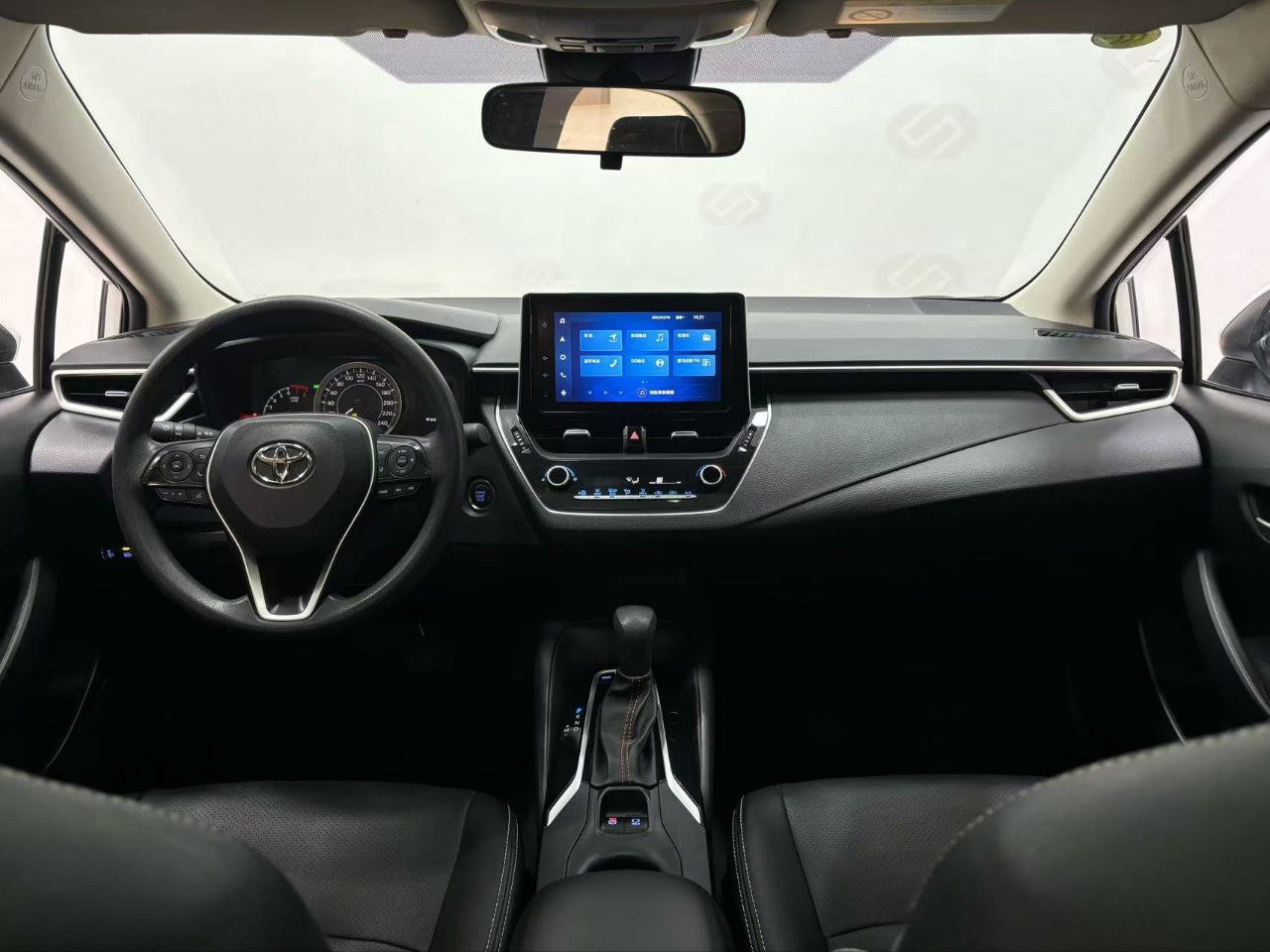 Toyota Corolla 1.2T S-CVT PLUS 2021 — изображение 5