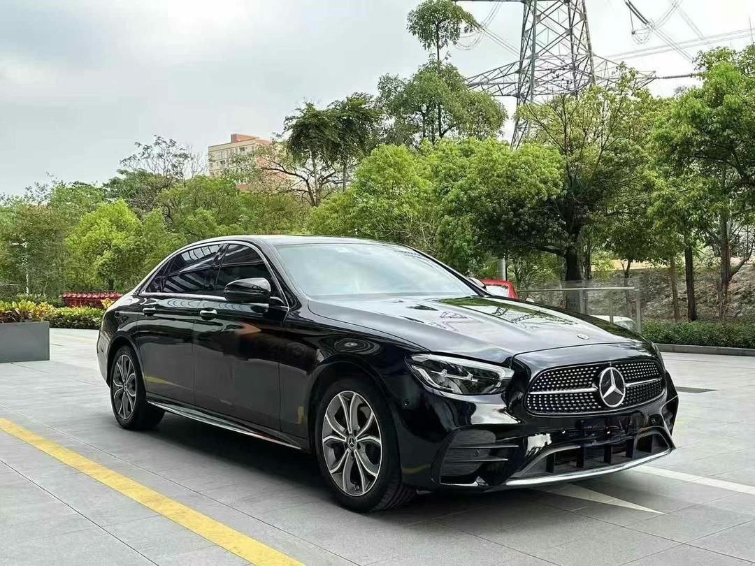 Mercedes-Benz E300L 2.0T 258 л.с. Sports Fashion Edition 2021 — изображение 2