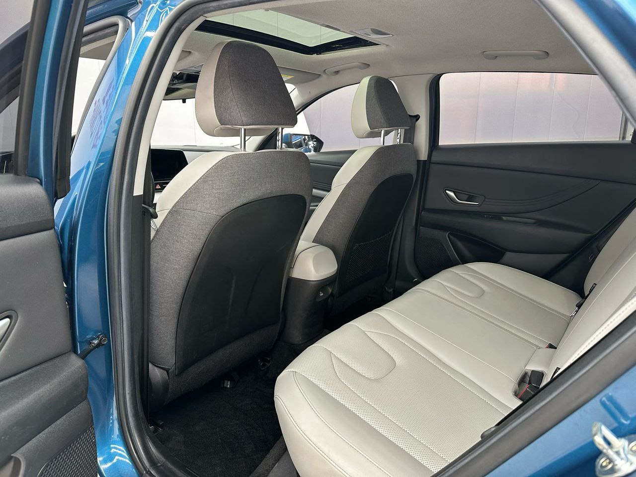 Hyundai Elantra 1.5L 115 л.с. CVT LUX 2020 — изображение 9