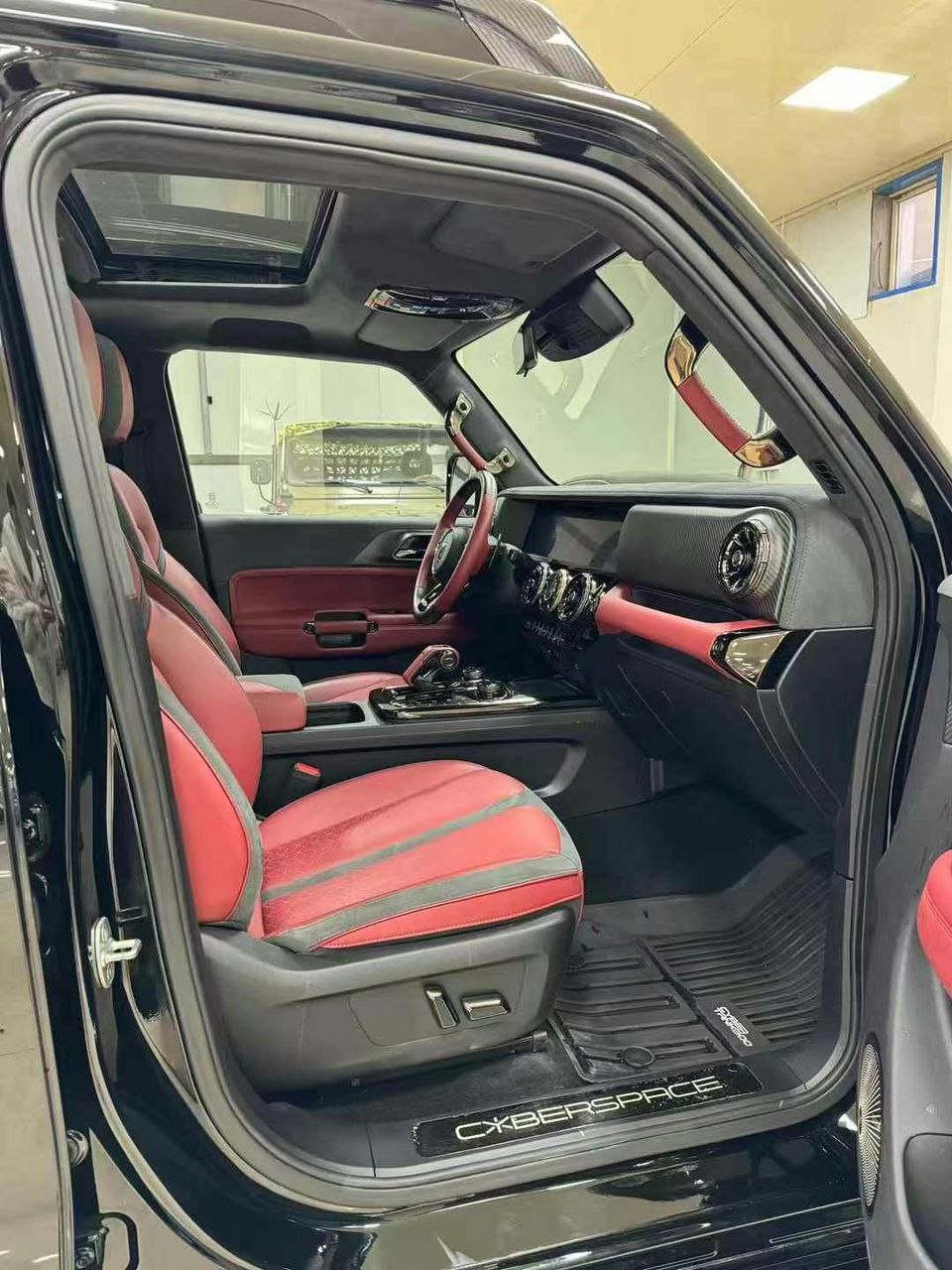 Tank 300 Cyber Knight 2021 — изображение 8