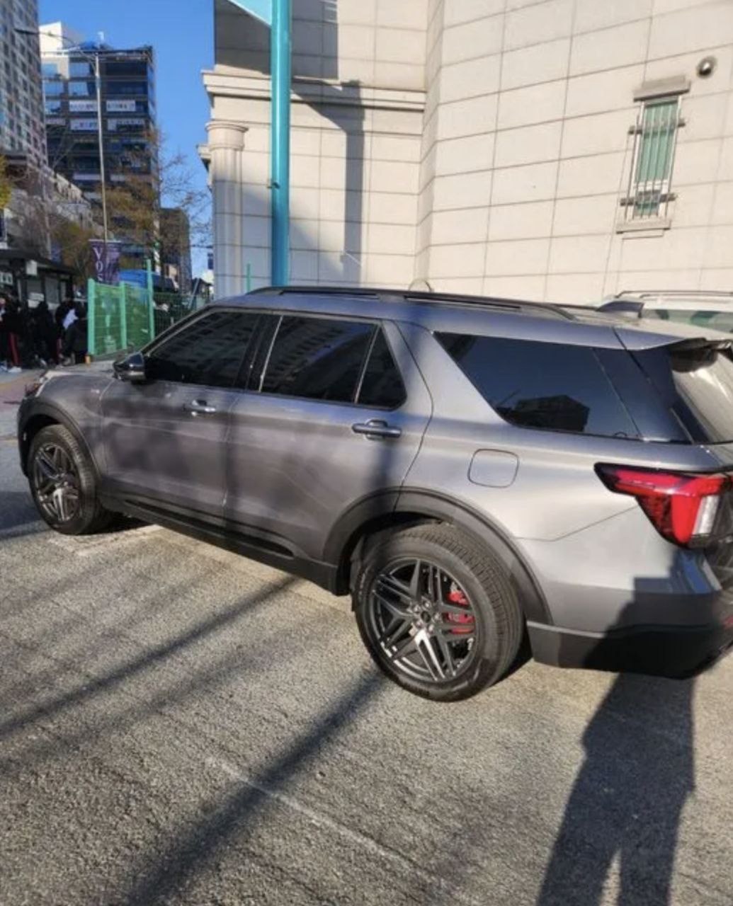 Ford Explorer 6th Generation (модель 2025) — изображение 3