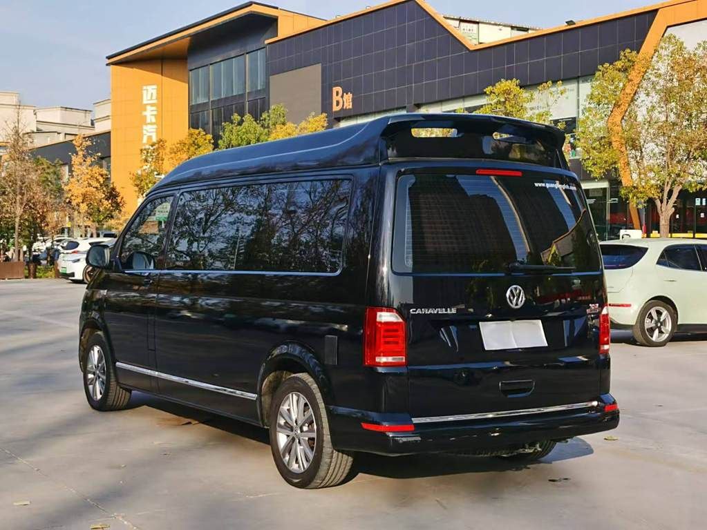 Volkswagen Caravelle TSI 2.0T 204 л.с. Luxury Edition 7 Seaters 2019 — изображение 6