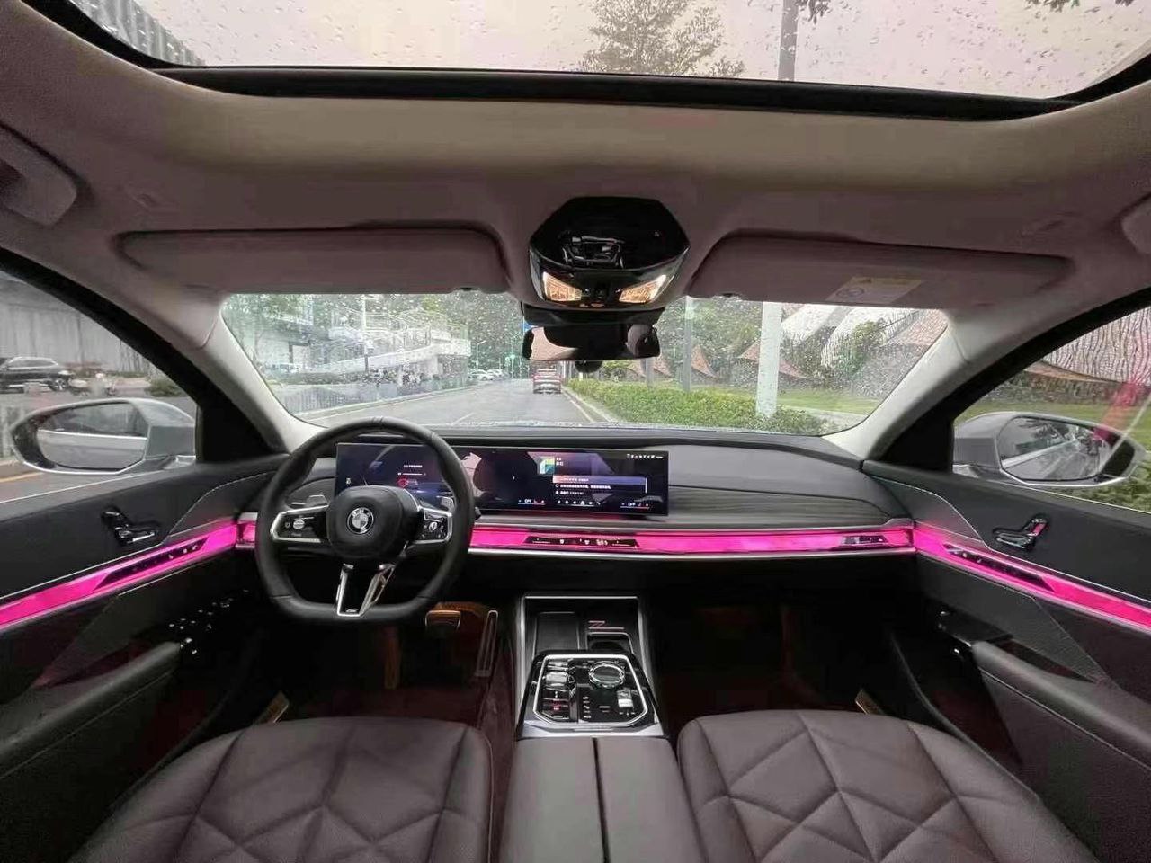 BMW X7 xDrive40i 3.0T 272 л.с. 2WD 2023 — изображение 8