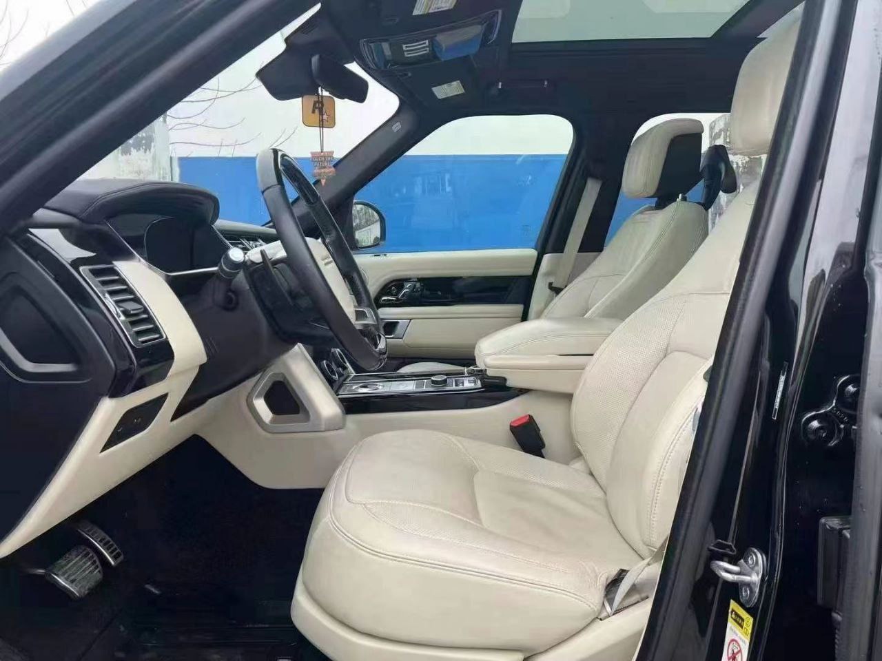 Land Rover Range Rover Sport 2022 — изображение 8