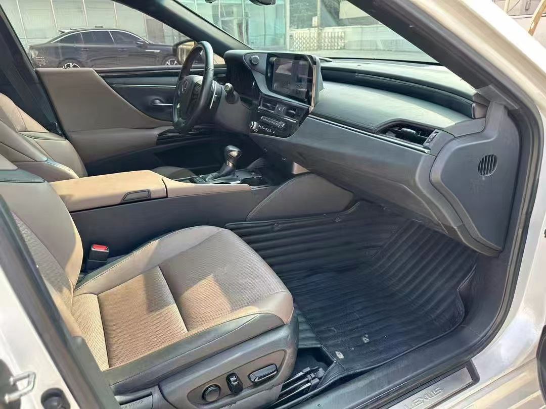 Lexus ES 200 Luxury Edition 2022 — изображение 7