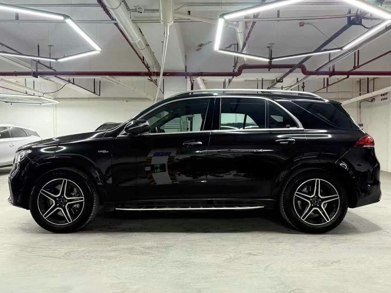 Mercedes-Benz GLE AMG GLE 53 4MATIC 2021 — изображение 5