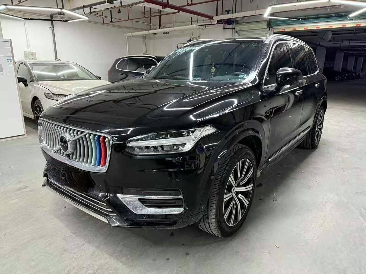 Volvo XC90 B5 Luxury Edition 2.0T 4WD 2021 — изображение 3