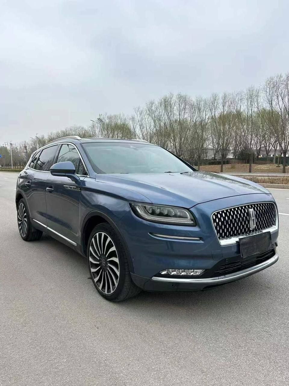Lincoln Nautilus 2.7T AT AWD President