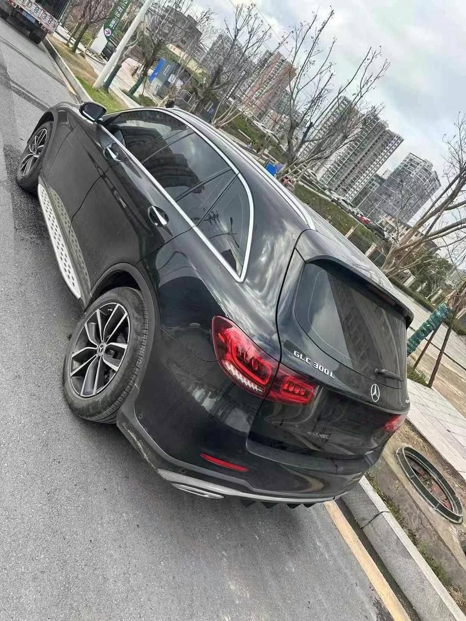 Mercedes-Benz GLC300L 4MATIC 2.0T 4WD 2021 — изображение 5