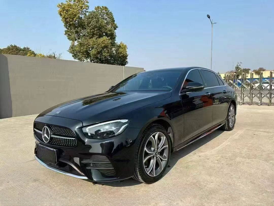 Mercedes-Benz E300L 2.0T 2023 — изображение 2