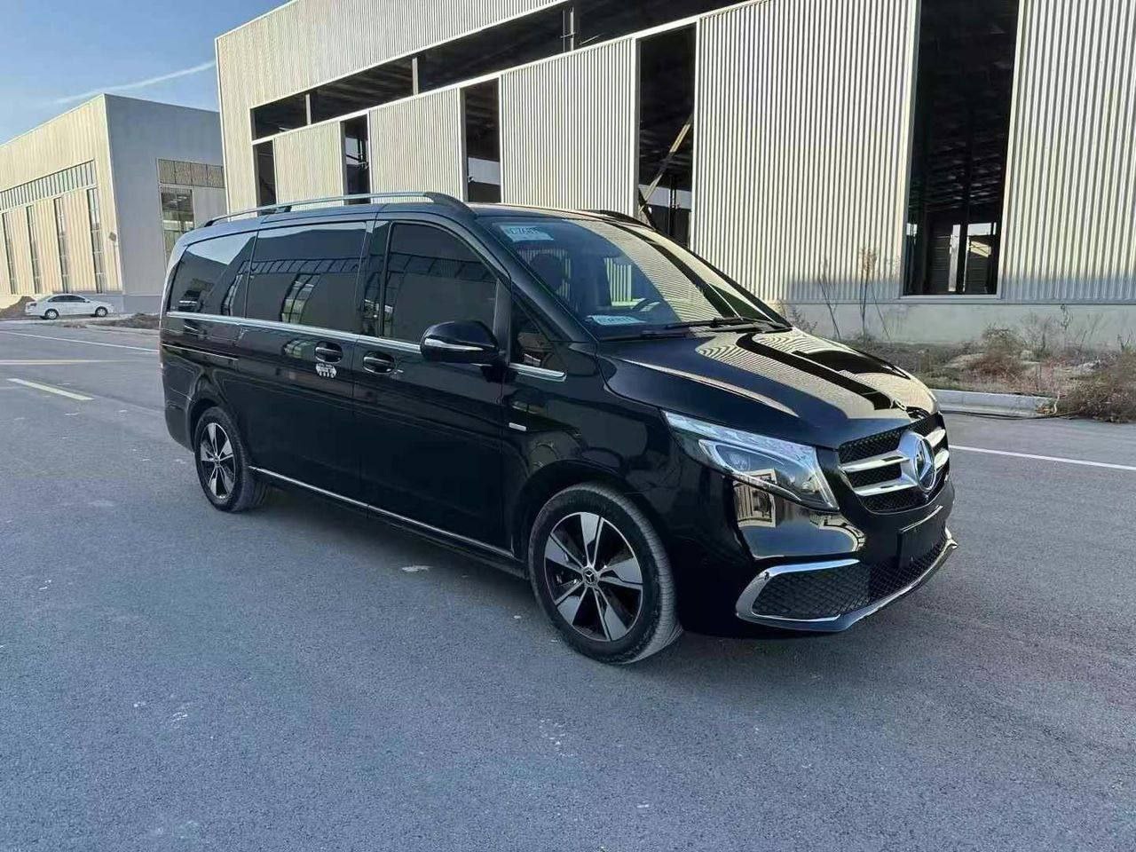 Mercedes-Benz V260 2.0T 2022