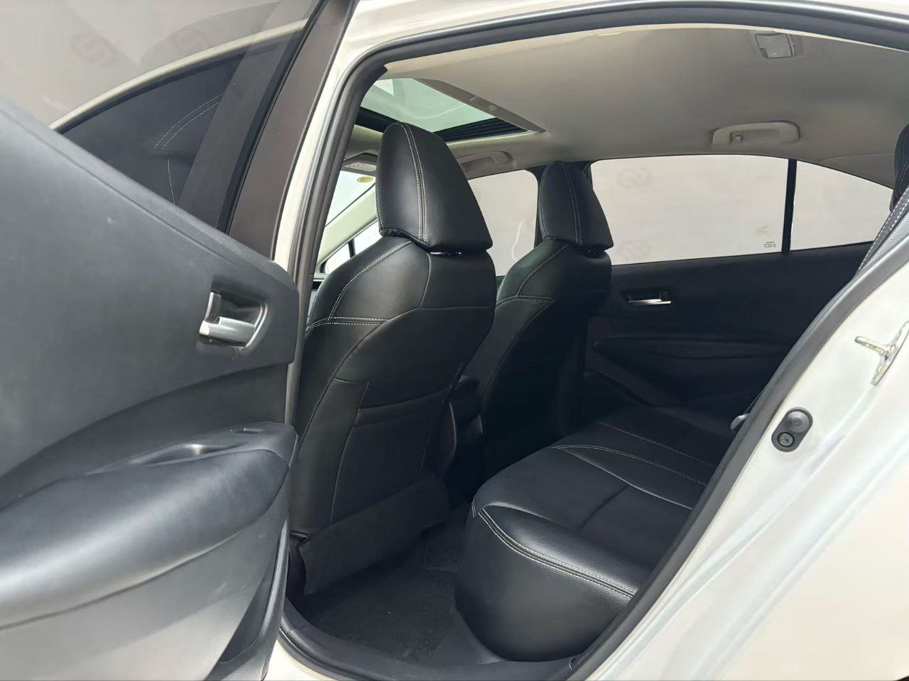 Toyota Corolla 1.2T S-CVT PLUS 2021 — изображение 7