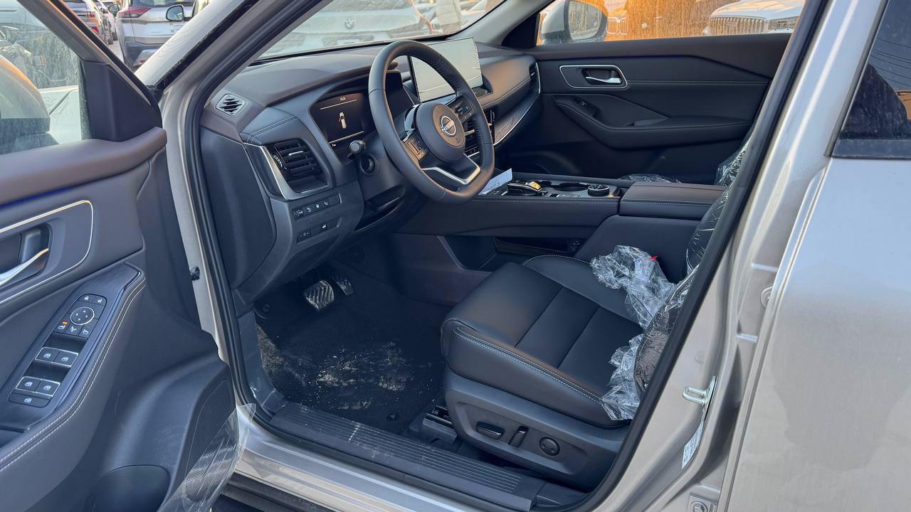 Nissan X-trail 1.5 4WD 2024 — изображение 3