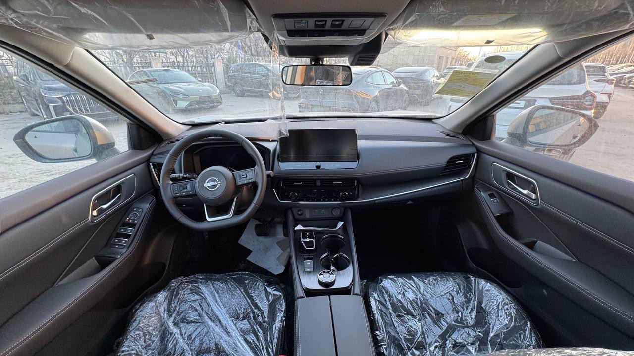 Nissan X-trail 1.5 4WD 2024 — изображение 4