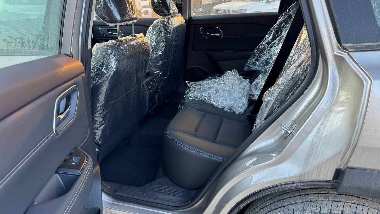 Nissan X-trail 1.5 4WD 2024 — изображение 5