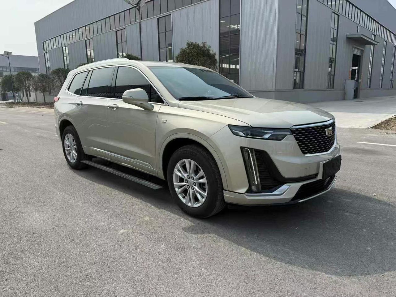 Cadillac XT6 2.0T 4WD 2021 — изображение 2