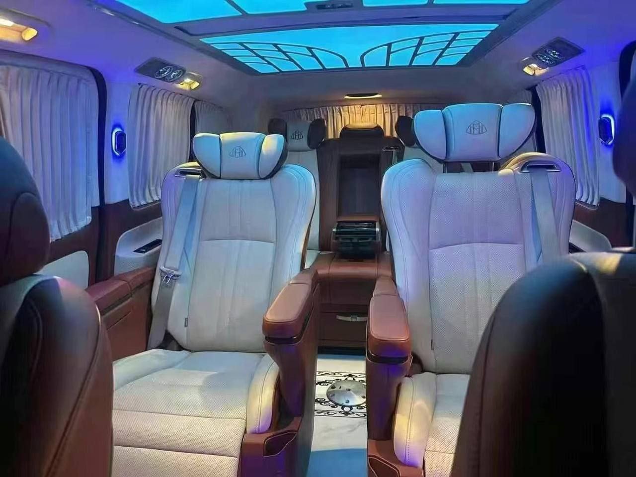 Mercedes-Benz Maybach 2.0T 2WD Luxury Van 2021 — изображение 8