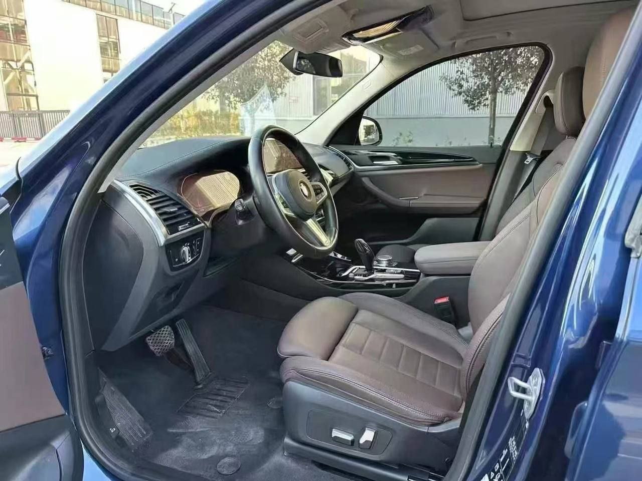 BMW X3 xDrive 25i M Sport Package 2021 — изображение 6