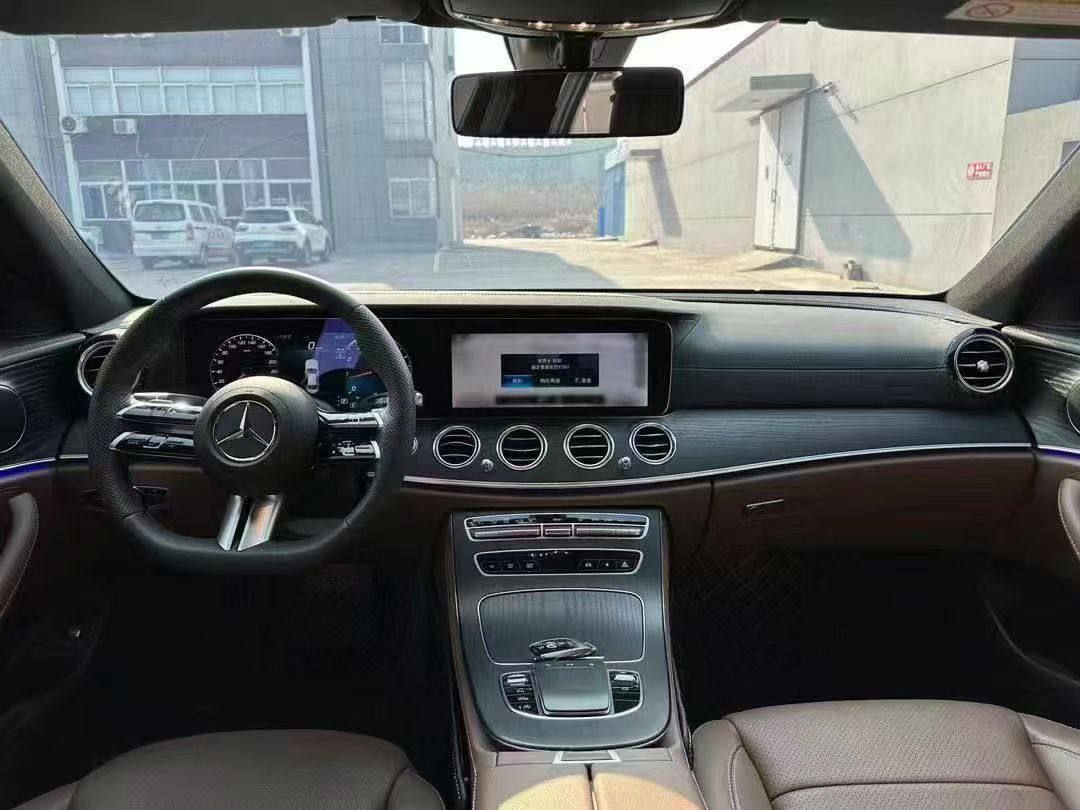 Mercedes-Benz E300L 2.0T 2023 — изображение 7