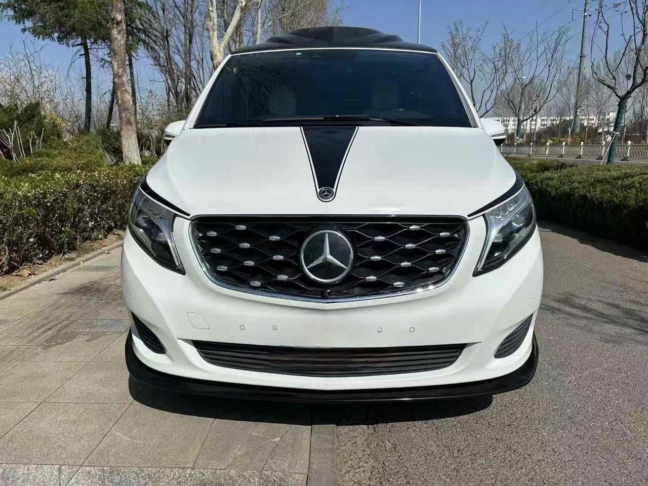Mercedes-Benz V 260 2020 — изображение 3