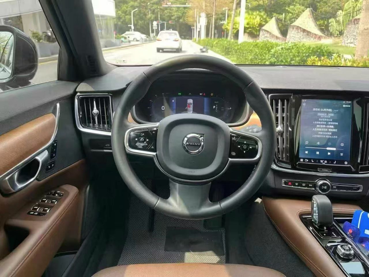 Volvo S90 PHEV 2022 — изображение 6