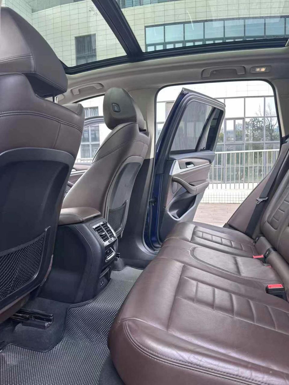 BMW X3 xDrive28i M Sport 2020 — изображение 9