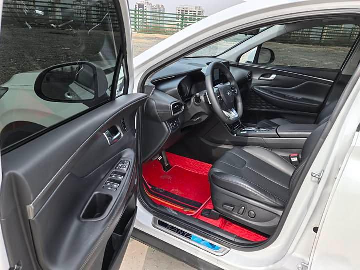 Hyundai Santa Fe 380 TGDi DLX HTRAC PLUS 2020 — изображение 7