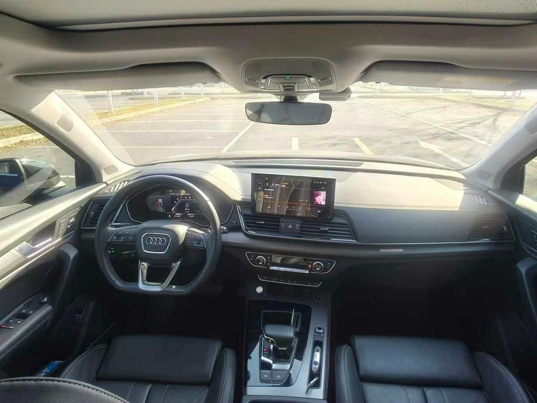 Audi Q5L 45TFSI Luxury Edition 2022 — изображение 7