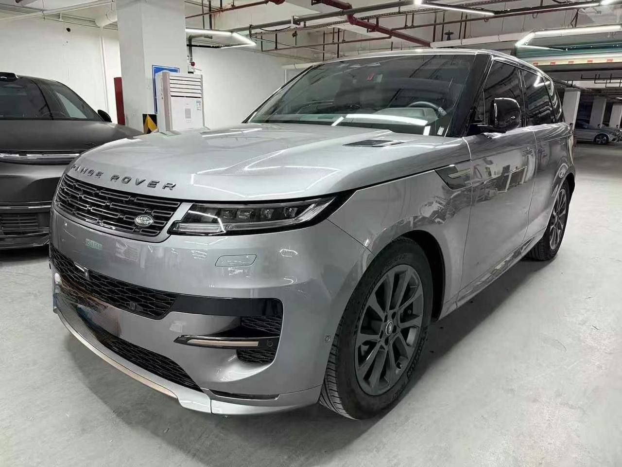 Land Rover Range Rover Sport Dynamic SE — изображение 2