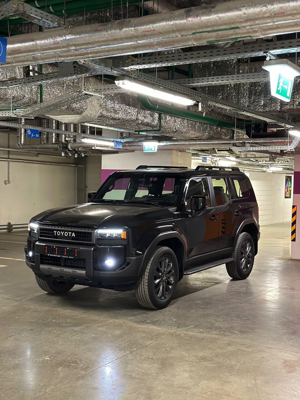 Toyota Prado 2.4 бензин 2024 — изображение 2