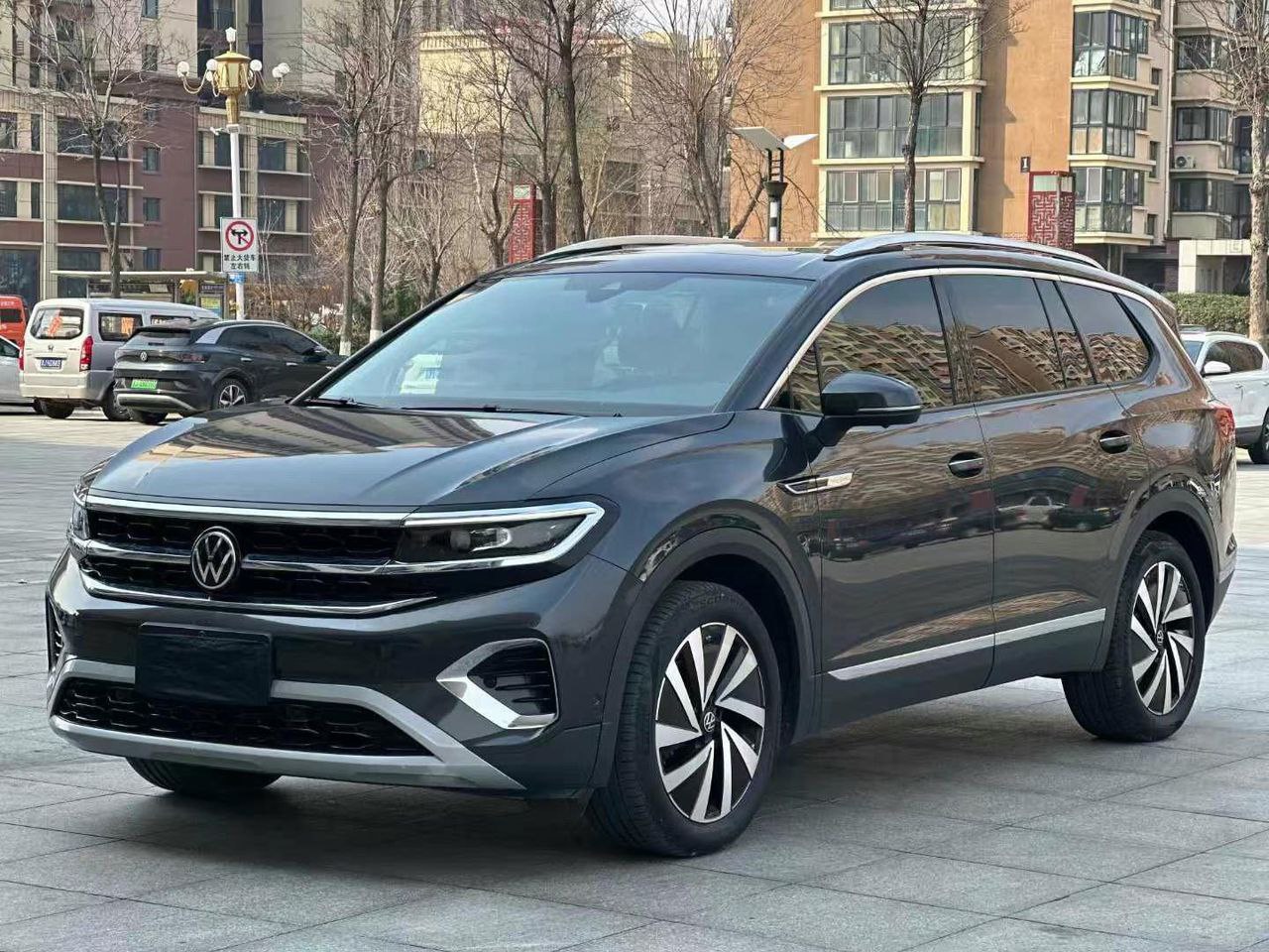 Volkswagen Talagon 380TSI 4WD R-Line 2021 — изображение 2