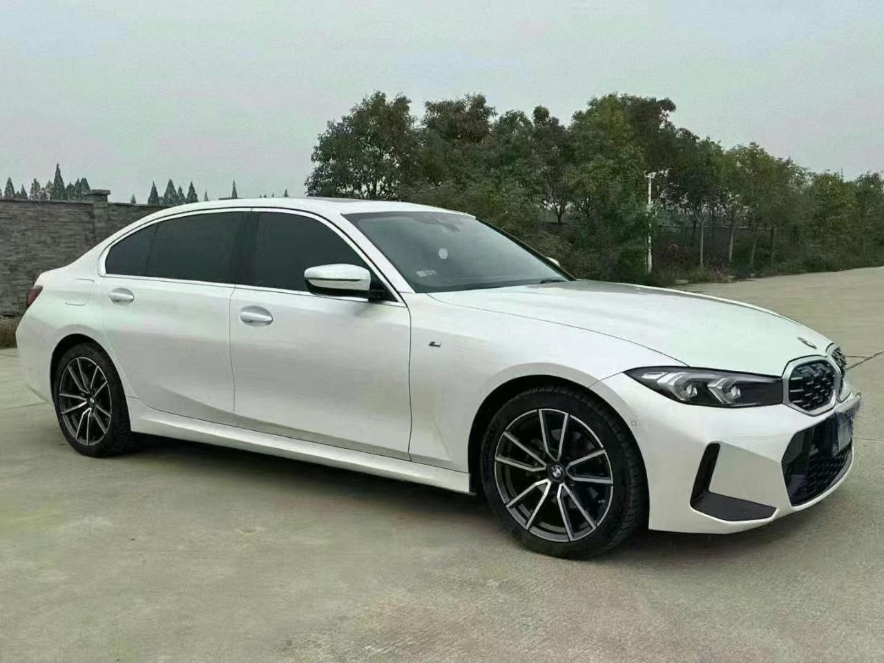 BMW 325Li M Sport Night Edition 2022