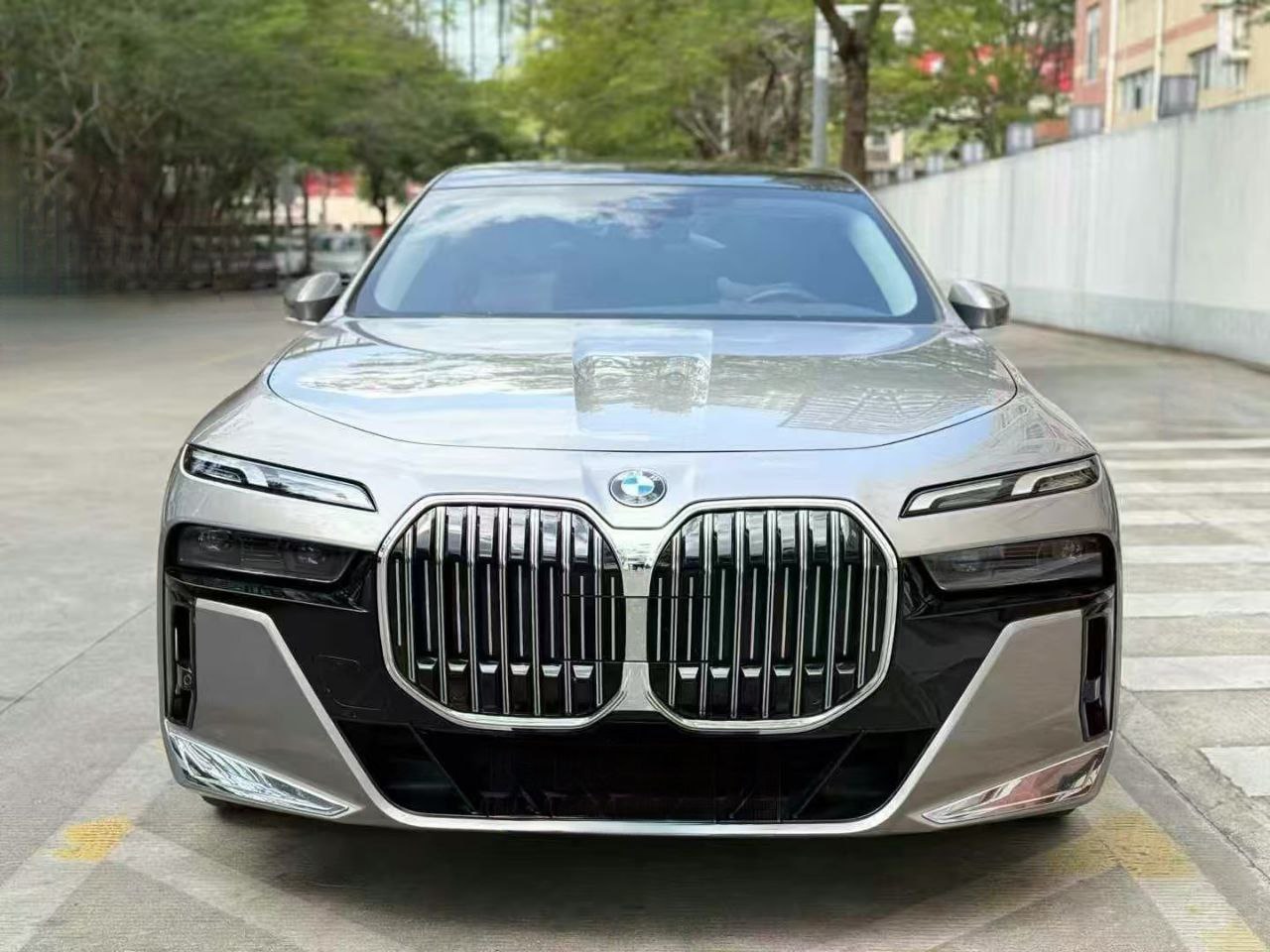 BMW 7 Series 735Li 2.0T 272 л.с. 2021 — изображение 3