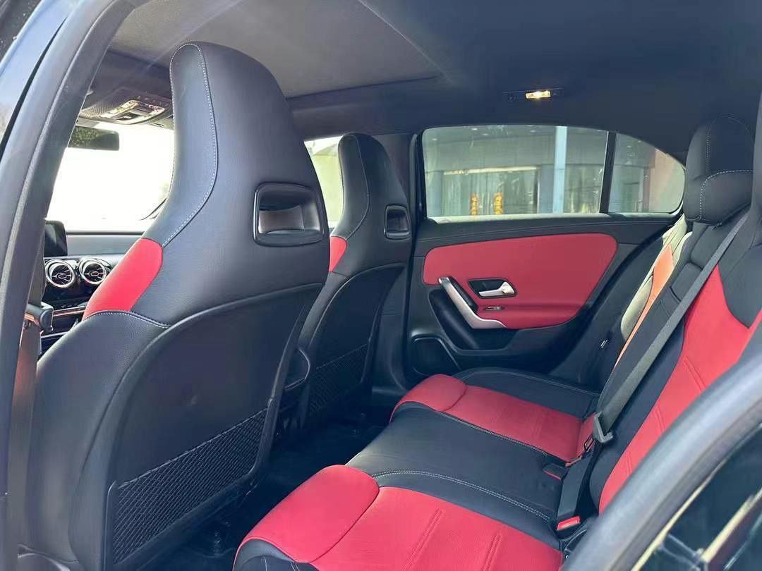 Mercedes-Benz AMG A35 4MATIC 2021 — изображение 7